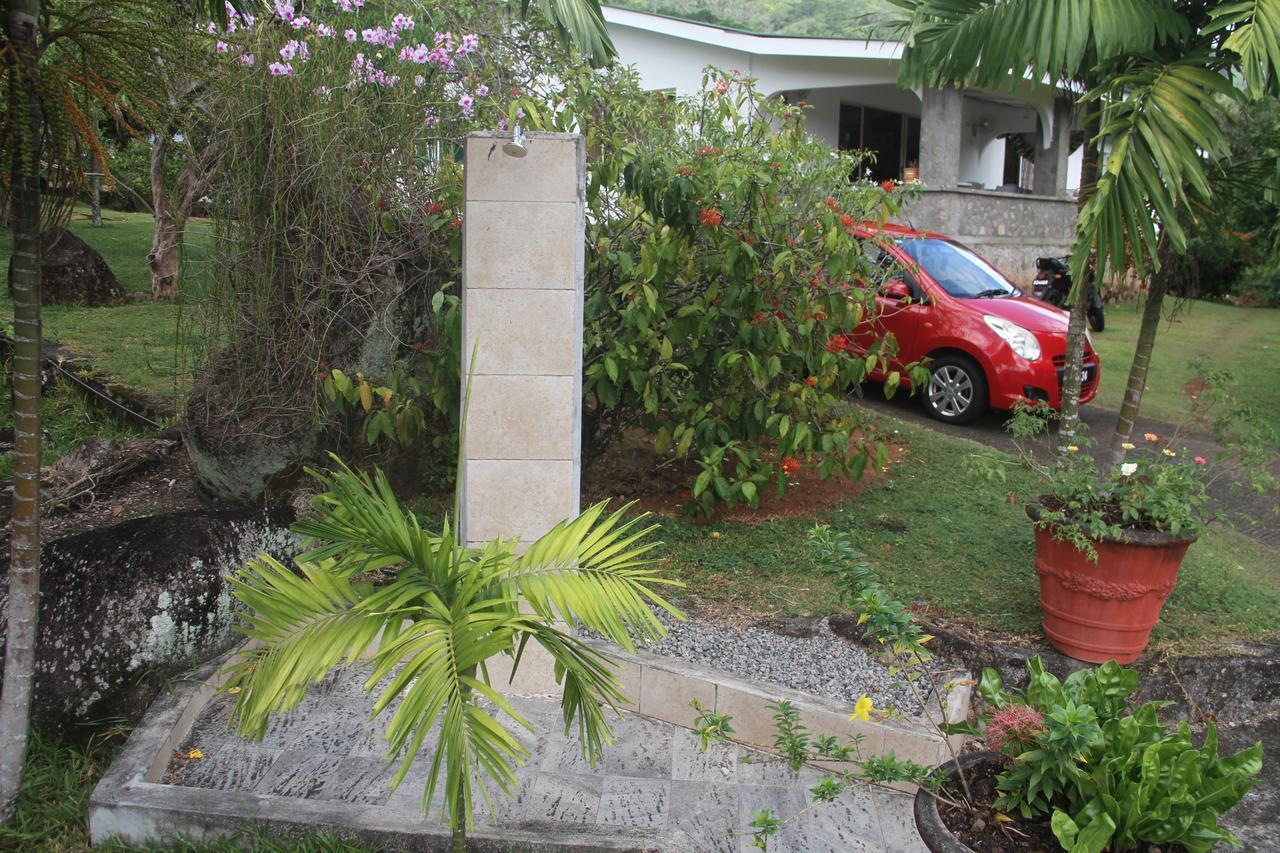 Daniella'S Bungalows Bel Ombre Exterior foto