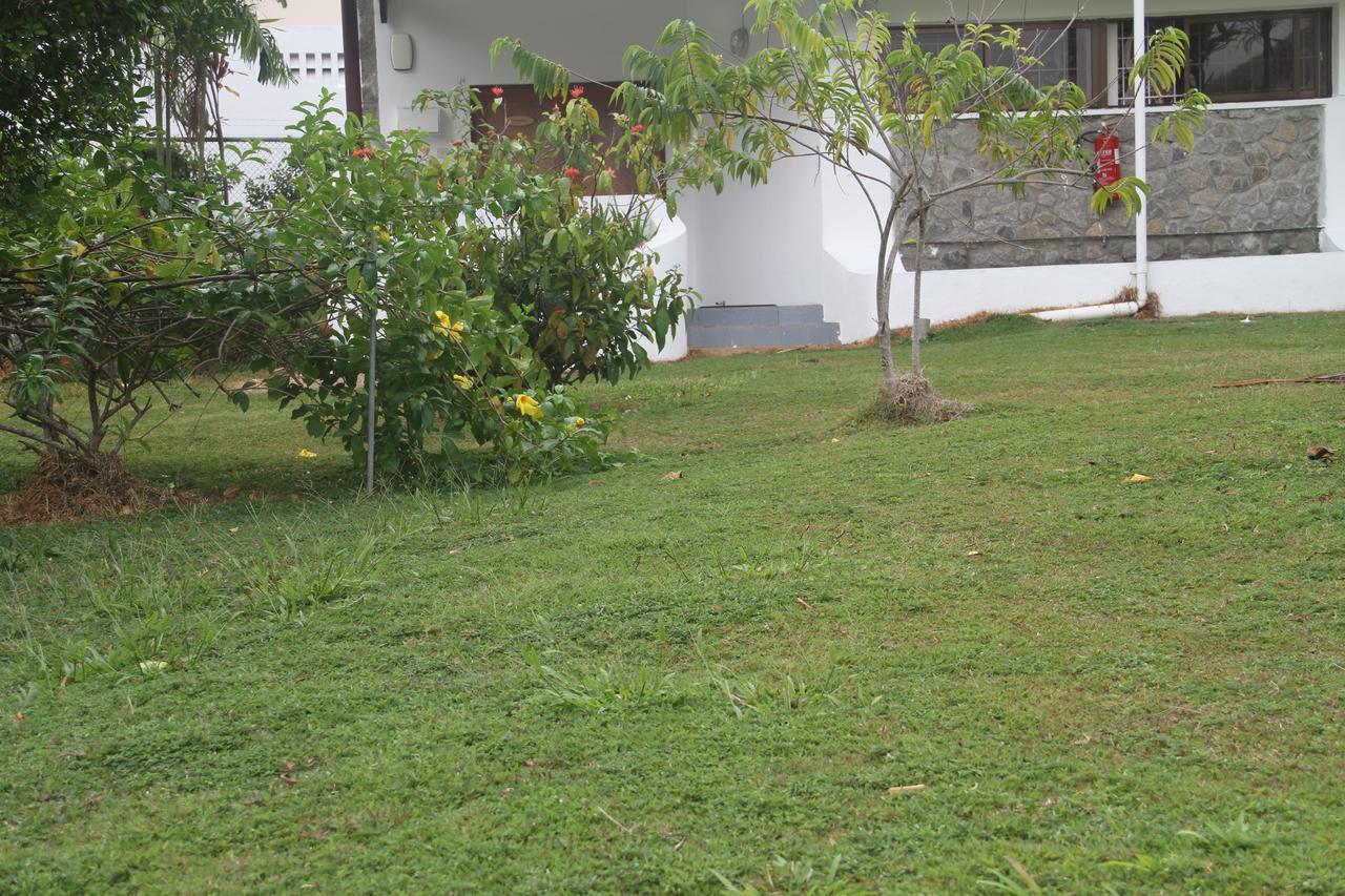 Daniella'S Bungalows Bel Ombre Exterior foto