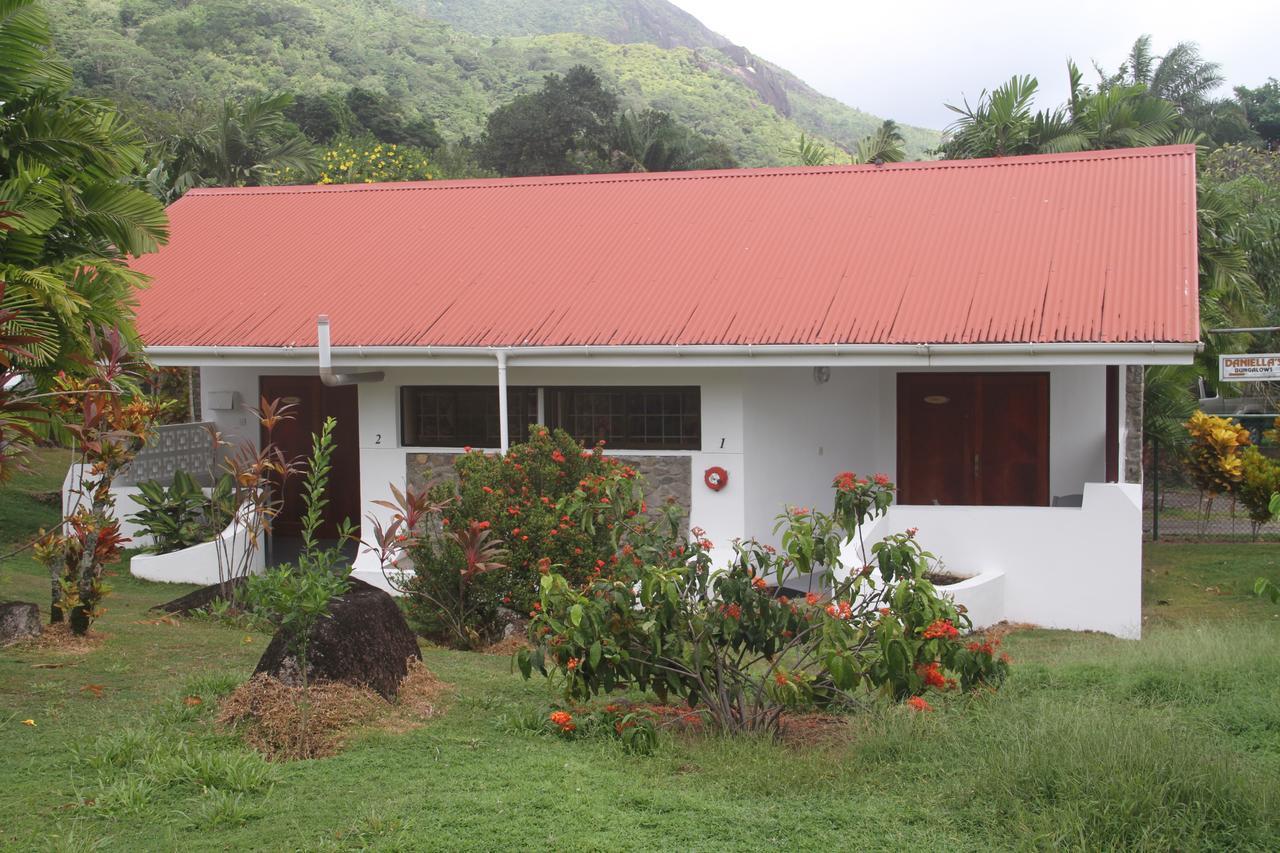 Daniella'S Bungalows Bel Ombre Exterior foto
