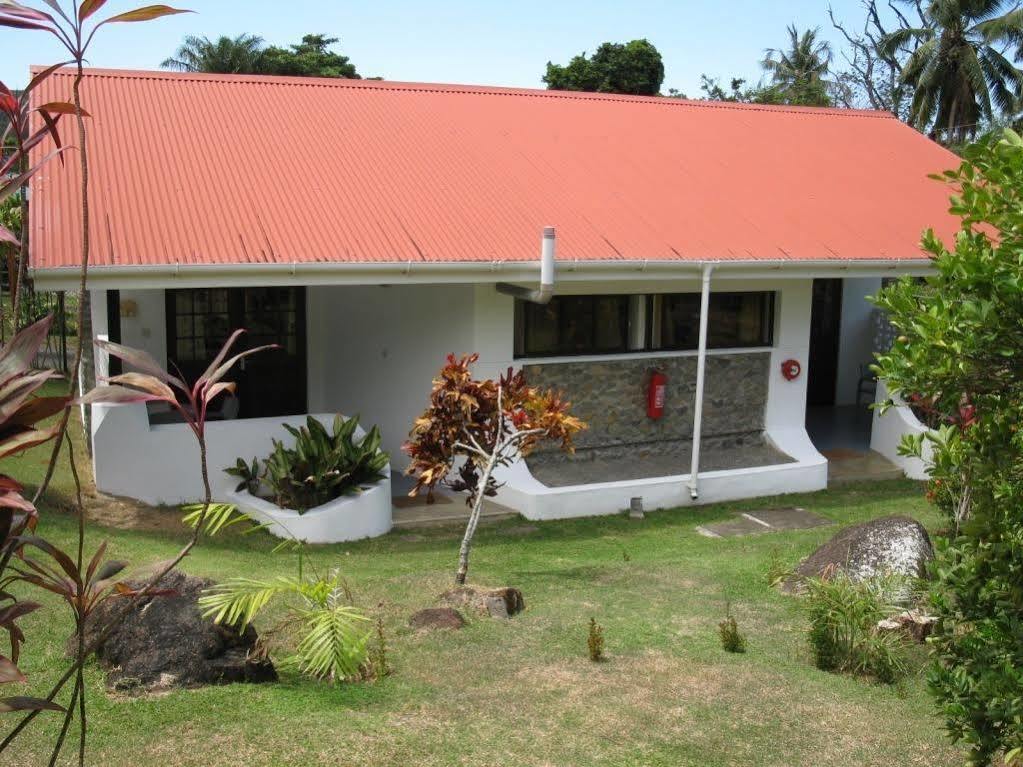 Daniella'S Bungalows Bel Ombre Exterior foto